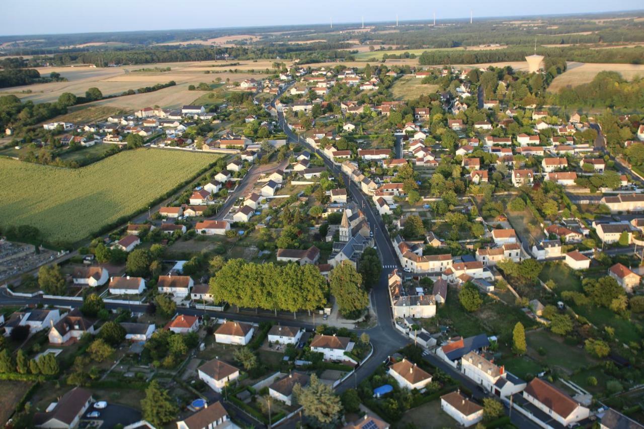 Gite Montgolfiere 6 Personnes Шательро Экстерьер фото